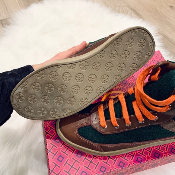 Tory Burch High Top Sneaker - Picture 4 of 6